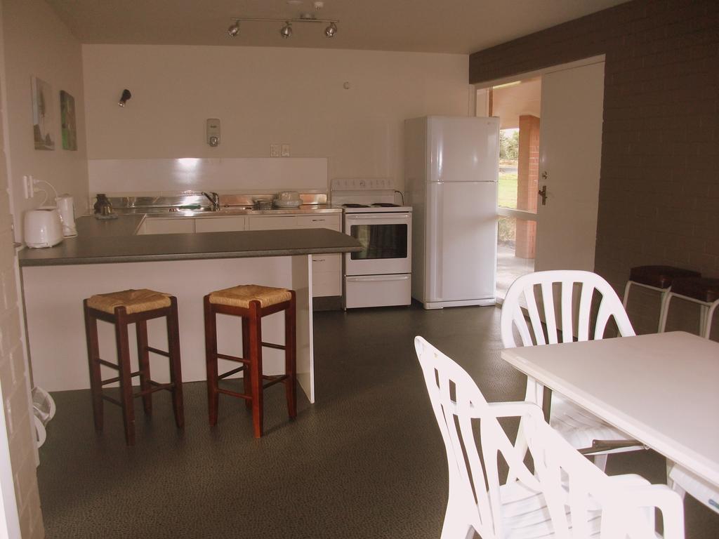 Lavalla Estate Casa de hóspedes Tuakau Quarto foto